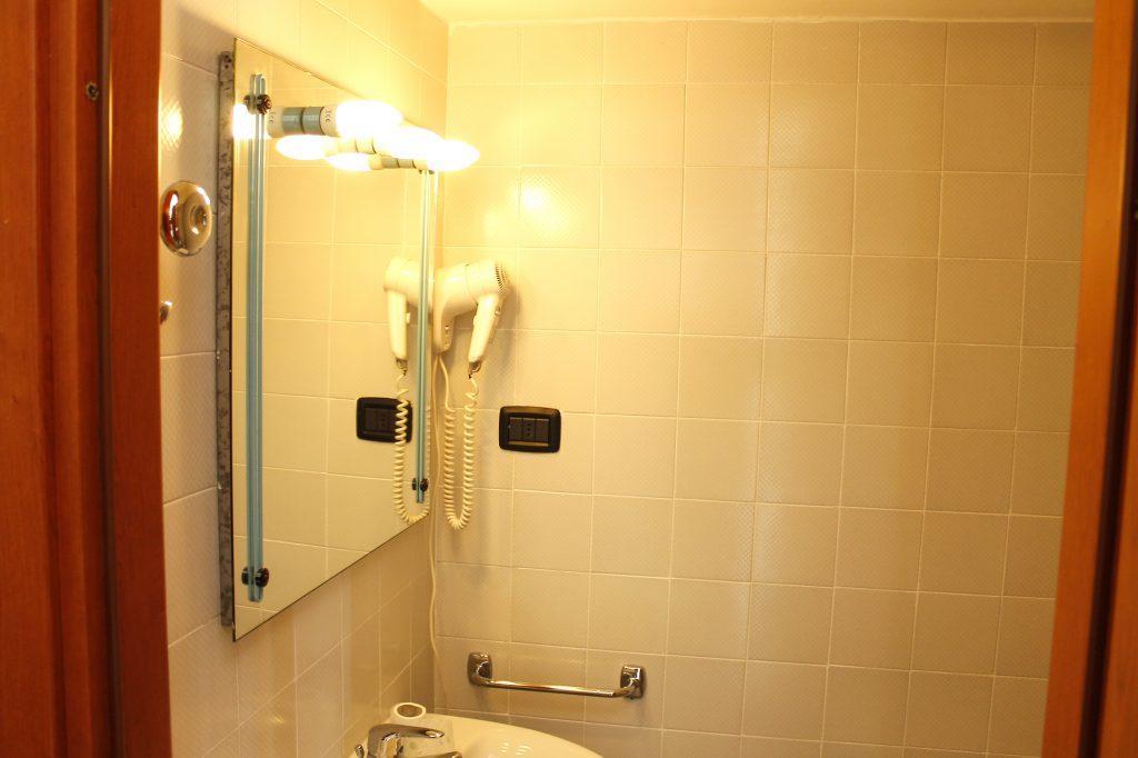 Aquam Albergo Acqui Terme Exterior photo
