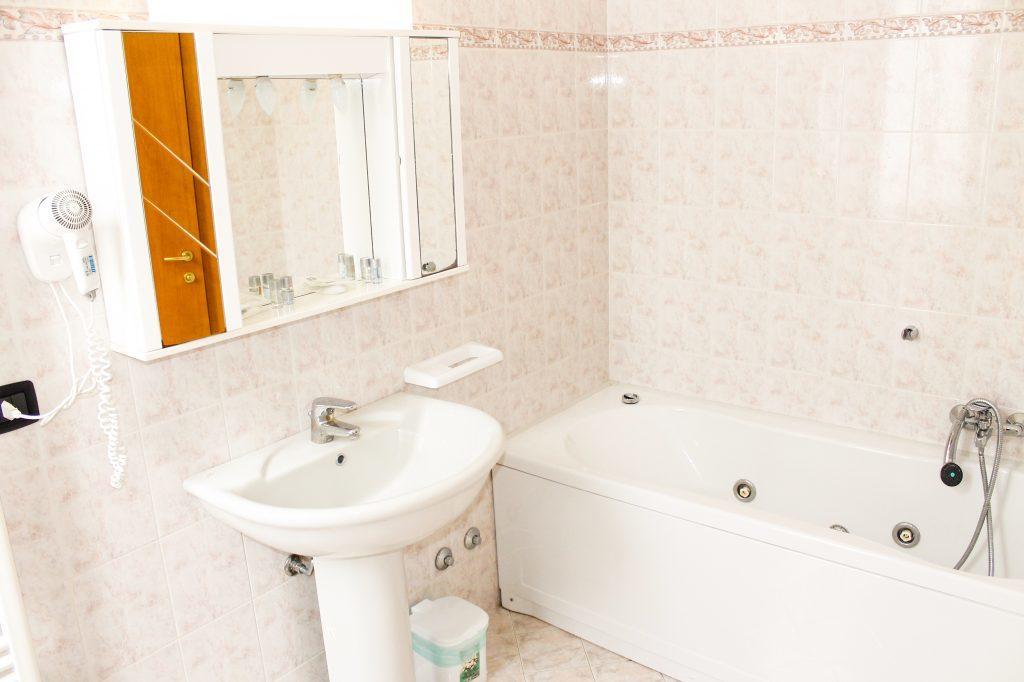 Aquam Albergo Acqui Terme Exterior photo
